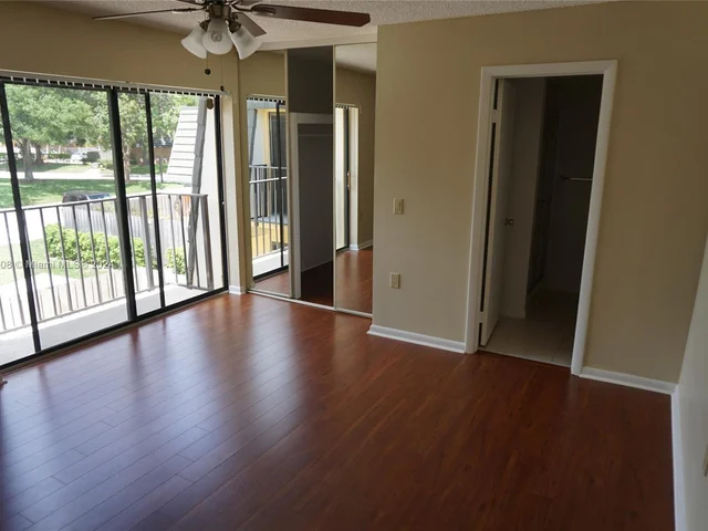 3105 31st Way # 3105, West Palm Beach FL 33407