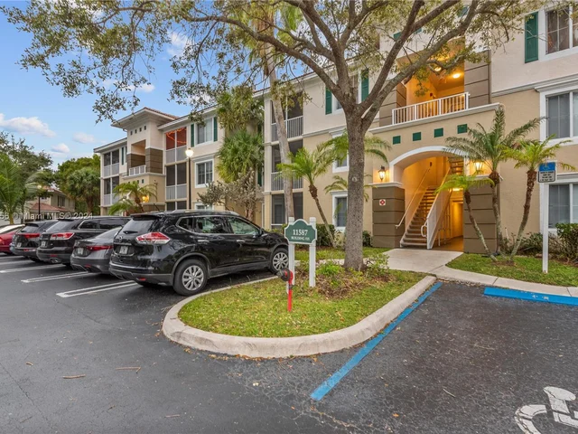 11587 W Atlantic Blvd # 1538, Coral Springs FL 33071