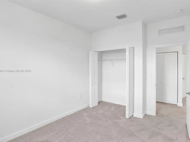 2411 NW 131 CIR, Miami FL 33167