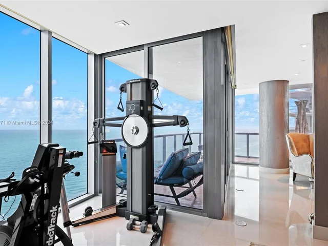 17001 Collins Ave # 2501, Sunny Isles Beach FL 33160