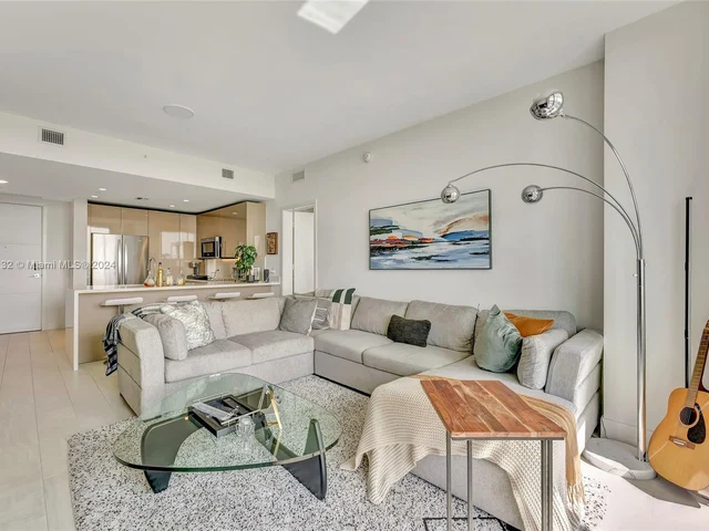 2000 Metropica Way # 1906, Sunrise FL 33323