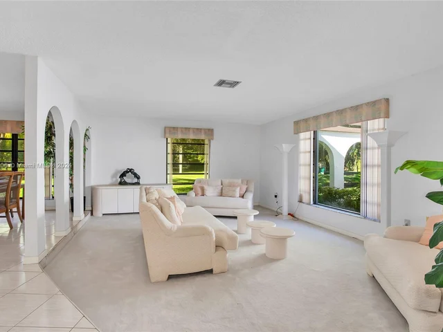 17025 SW 172 Ave, Miami FL 33187