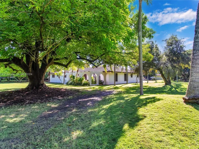 17025 SW 172 Ave, Miami FL 33187