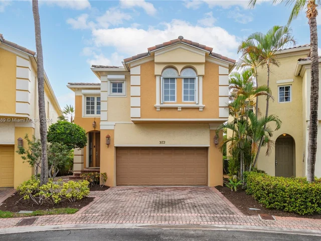 3172 NE 211th St, Aventura FL 33180