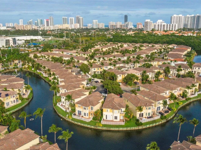 3172 NE 211th St, Aventura FL 33180