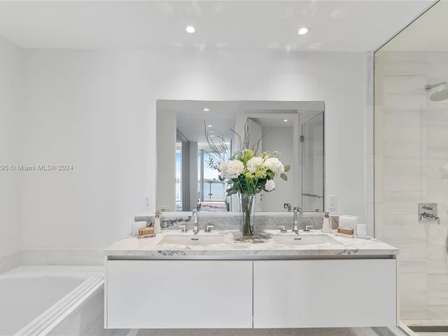 700 NE 26th Ter, Miami FL 33137