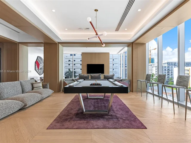 700 NE 26th Ter, Miami FL 33137