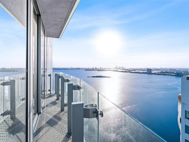 700 NE 26th Ter, Miami FL 33137