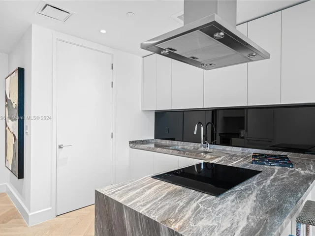 700 NE 26th Ter # 2504, Miami FL 33137