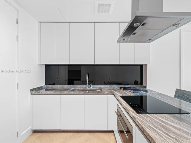 700 NE 26th Ter # 2504, Miami FL 33137