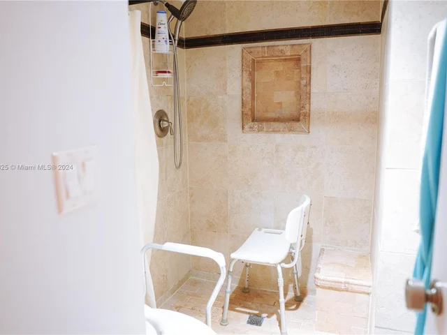 3841 Environ Blvd # 236, Lauderhill FL 33319