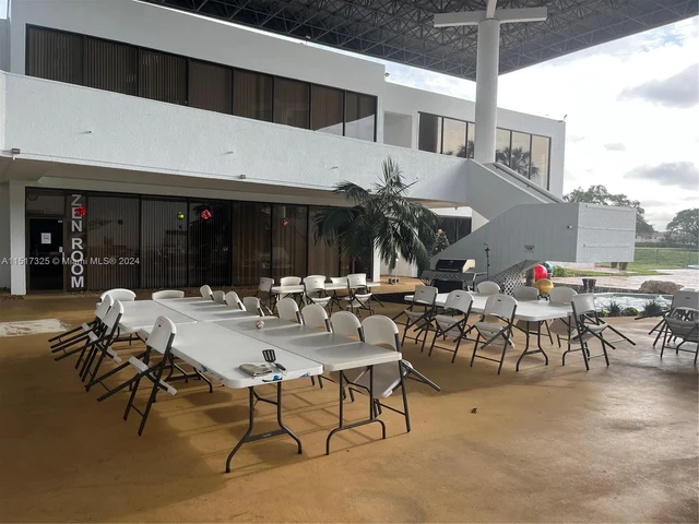 3841 Environ Blvd # 236, Lauderhill FL 33319