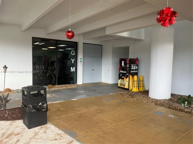 3841 Environ Blvd # 236, Lauderhill FL 33319