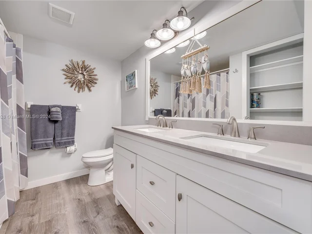 3341 NW 67th St, Fort Lauderdale FL 33309