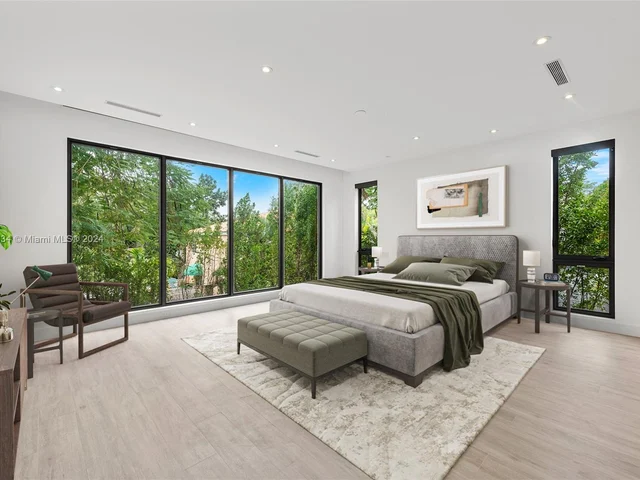 2980 Coconut Ave, Miami FL 33133