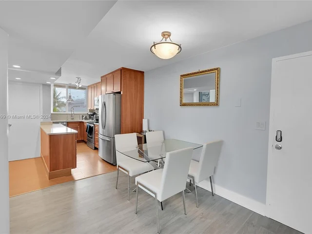 524 Orton Ave # 303, Fort Lauderdale FL 33304