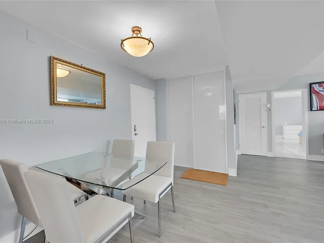 524 Orton Ave # 303, Fort Lauderdale FL 33304