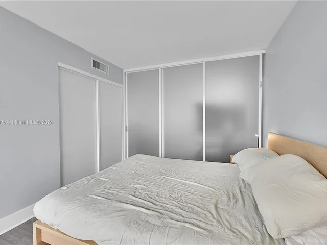 524 Orton Ave # 303, Fort Lauderdale FL 33304