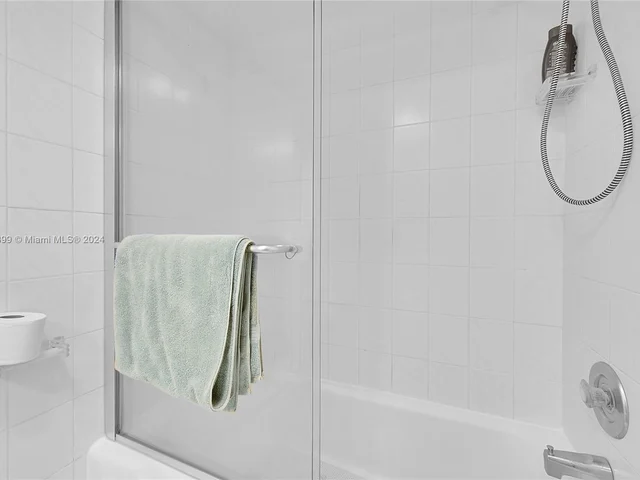 524 Orton Ave # 303, Fort Lauderdale FL 33304