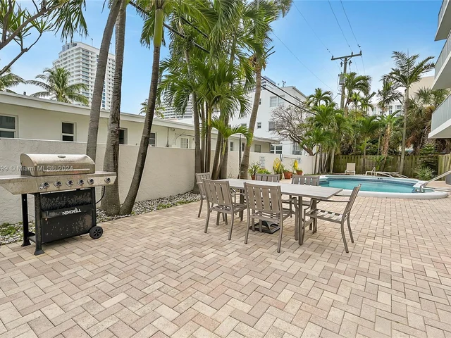 524 Orton Ave # 303, Fort Lauderdale FL 33304