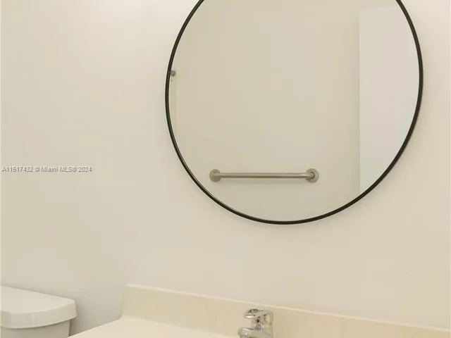 8287 SW 128th St # 210, Pinecrest FL 33156