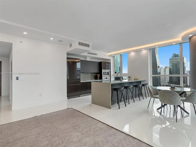 1080 Brickell Ave # 2301, Miami FL 33131