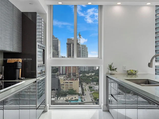 1080 Brickell Ave # 2301, Miami FL 33131
