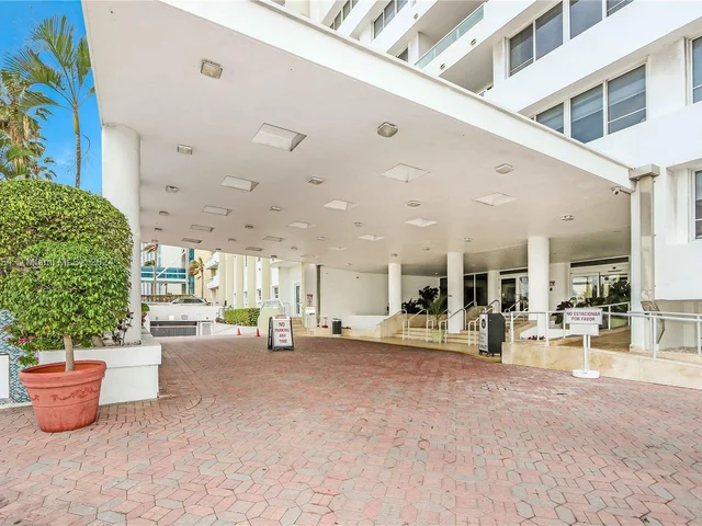5005 Collins Ave # 1212, Miami Beach FL 33140