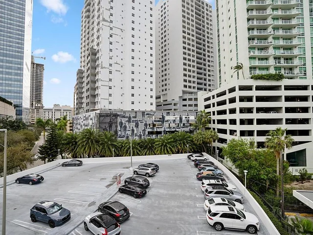 1408 Brickell Bay Dr # 518, Miami FL 33131