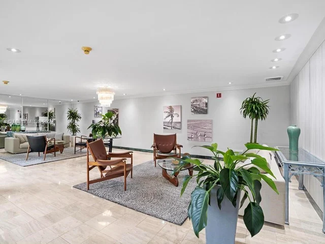 1408 Brickell Bay Dr # 518, Miami FL 33131