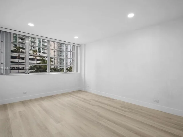 1408 Brickell Bay Dr # 518, Miami FL 33131