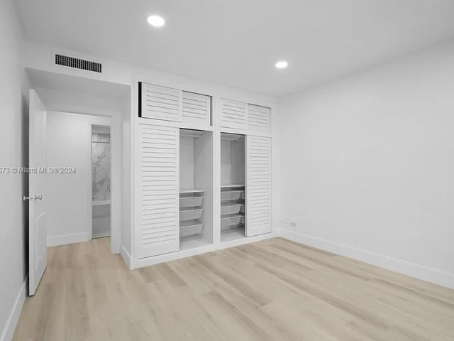 1408 Brickell Bay Dr # 518, Miami FL 33131