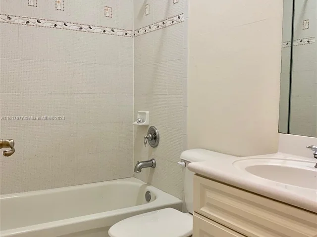 8219 SW 165th Ct # 8219, Miami FL 33193