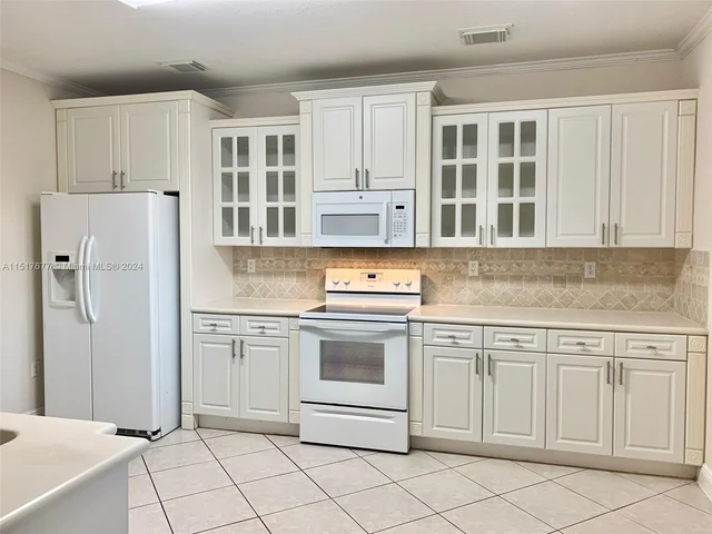 8219 SW 165th Ct # 8219, Miami FL 33193