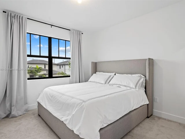 4380 SW 173rd Ave, Miramar FL 33029