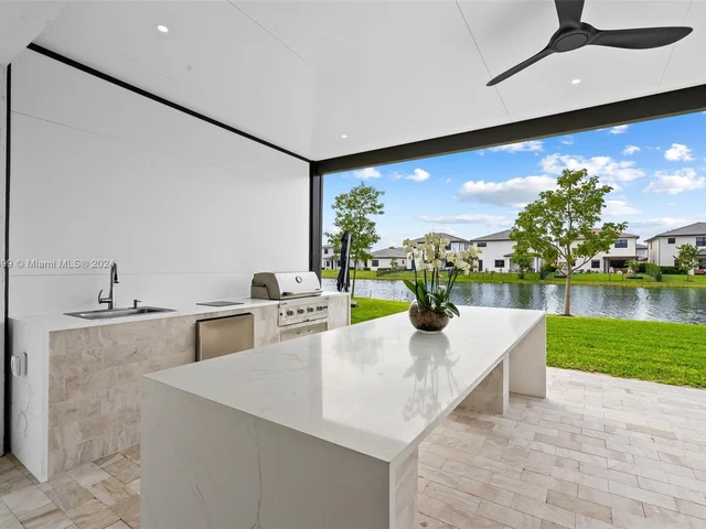 4380 SW 173rd Ave, Miramar FL 33029