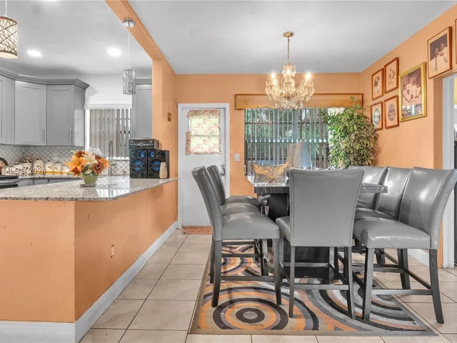 570 NE 172nd St, North Miami Beach FL 33162