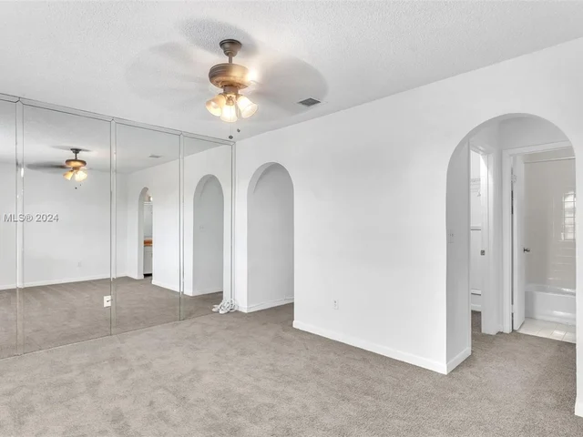 1042 Adams Ave # 1042L, Homestead FL 33034