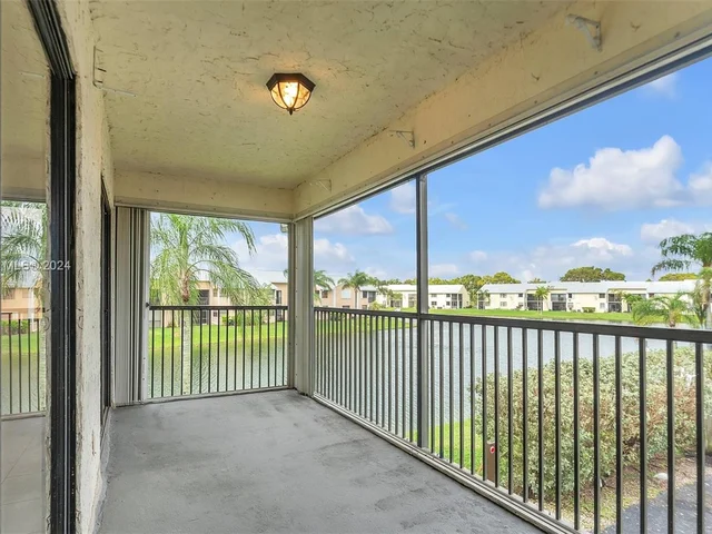 1042 Adams Ave # 1042L, Homestead FL 33034