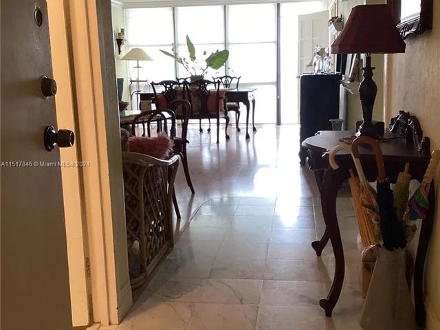 800 Parkview Dr # 819, Hallandale Beach FL 33009