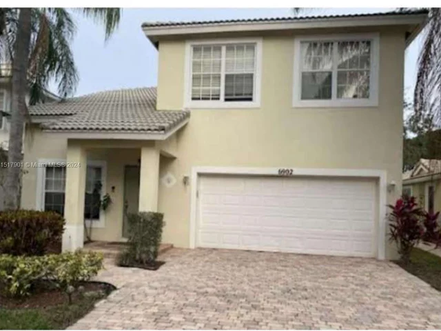 6902 Lantern Key Dr, Lake Worth FL 33463