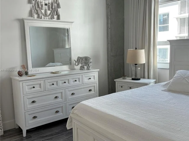 2001 Biscayne Blvd # 2310, Miami FL 33137