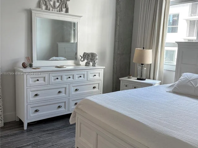 2001 Biscayne Blvd # 2310, Miami FL 33137