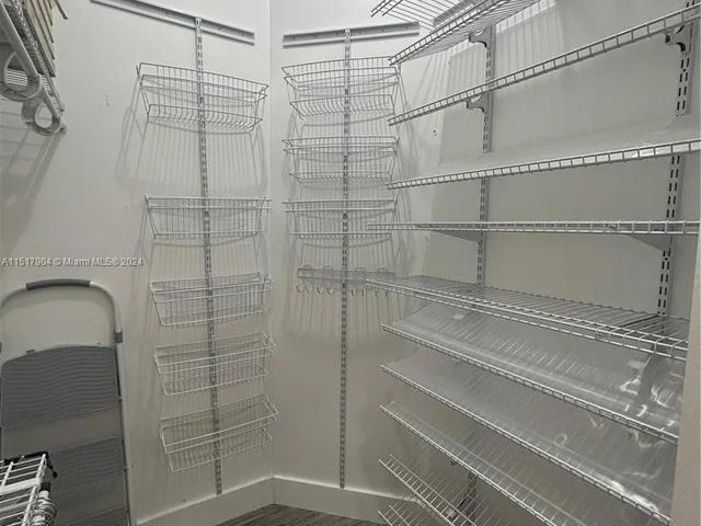 2001 Biscayne Blvd # 2310, Miami FL 33137