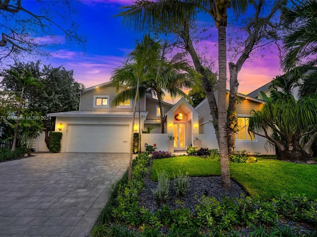 675 Ponce De Leon Dr, Fort Lauderdale FL 33316