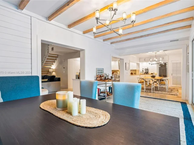 675 Ponce De Leon Dr, Fort Lauderdale FL 33316