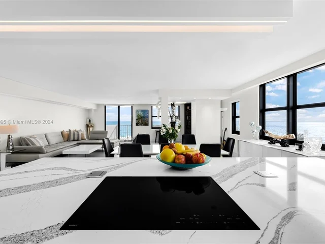 4301 Collins Ave # 705, Miami Beach FL 33140