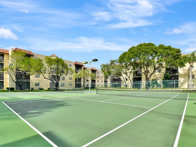 10501 W Broward Blvd # 304, Plantation FL 33324