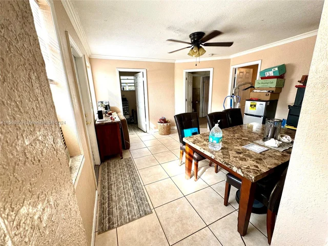 821 E 16th Pl, Hialeah FL 33010