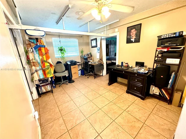 821 E 16th Pl, Hialeah FL 33010
